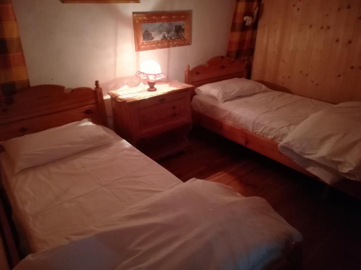 Chalet Lei Leilighet Pieve di Livinallongo Eksteriør bilde